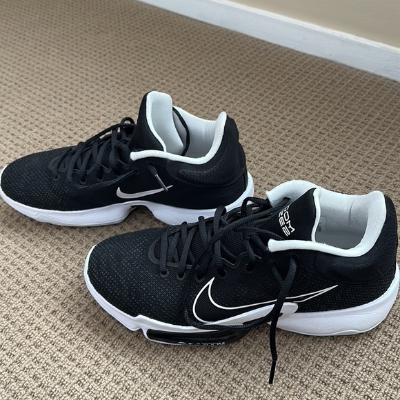 Nike men’s Zoom Rise2 - Picture 2 of 3